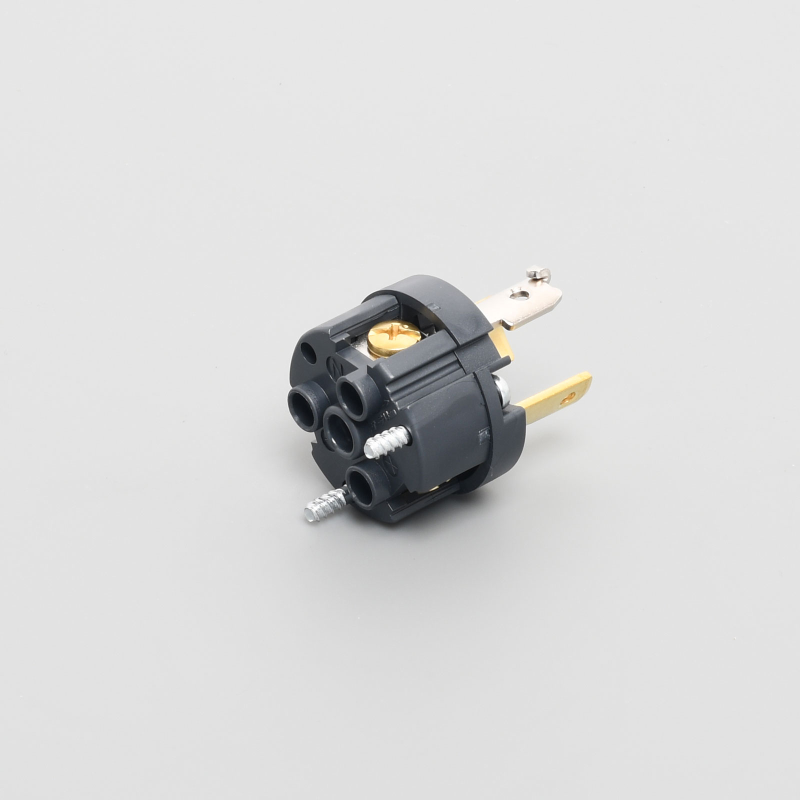 3222N 3P 20A 250V プラグ (ナイロンカバー) | アメリカン電機 3222N 3P 20A 250V プラグ (ナイロンカバー) | アメリカン電機